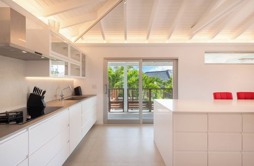 Morne Criquet Villa | Boutique villa in les Hauts de Saint Jean with stunning Eden Rock view