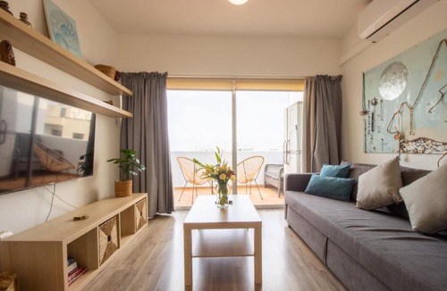 Acropolis Apartment | Central 1BR - Views - Deli Café