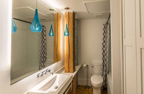 Downtown Edmonton Apartment | Central District J.D. Loft w/ AC, UG Parking