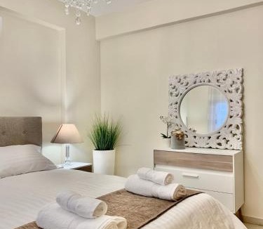 Acropolis Apartment | Central Nicosia 2-Bedroom Apartment & Parking