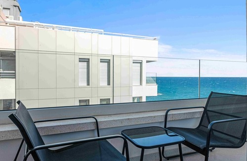 Historical Center Apartment | Coastal Seaside Residences 04