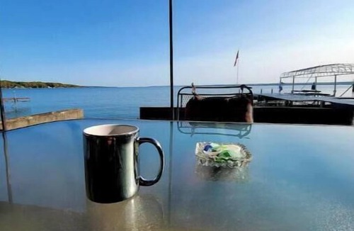 Town of Torrey Cottage | Cottage on Seneca Lake Shoreline