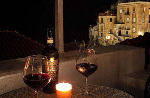 Minori House | Cozy Attic in the Heart of the Pearl of the Amalfi Coast