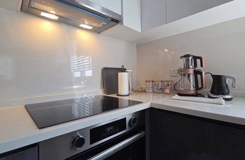 Kyrenia Apartment | Downtown Kyrenia Apartments in the heart of the city. 100 mt to the Sea