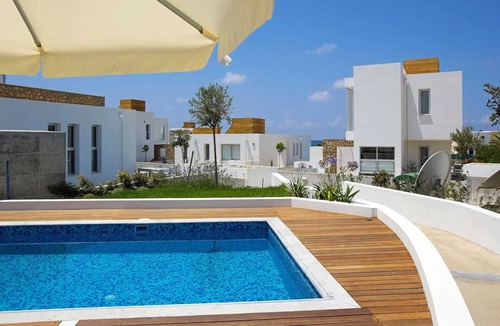 Paphos Villa | Exclusive Luxury Beach Villas Tourist Beach Location - Prime Tourist Area Indigo