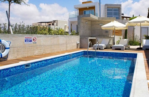 Paphos Villa | Exclusive Luxury Beach Villas Tourist Beach Location - Prime Tourist Area Marine