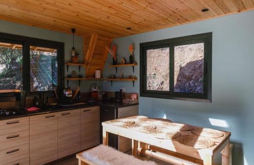 Arakapas House | Family-Friendly Mountain Cabin with Playground