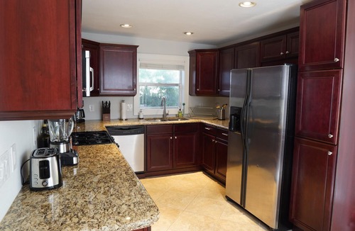 Historic Uptown House | Family Retreat near Downtown St Pete. Patio, Free Parking, 20min to the Beach!