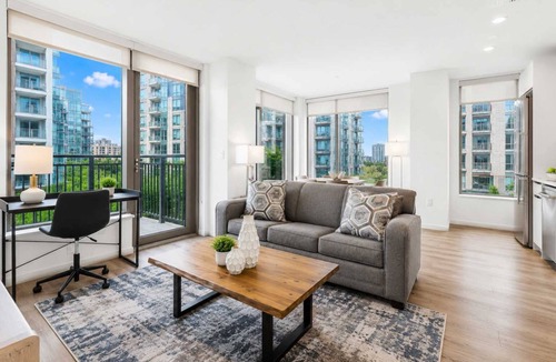 Seaport District Apartment | Full Private Apt Downtown Seaport with Pool