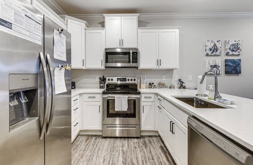 Calabash Condo | Golf + Poolside Days! Condo 9 Mi to Sunset Beach