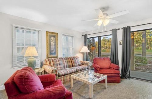 Pawleys Island House | Golf Side Elegance 2BR Villa Hideaway
