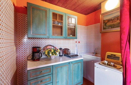 Taormina City Centre Apartment | GuestHost - Cozy loft of 60 square meters perfect for 4 people, located on the second floor of a period building without elevator, located in the heart of Taormina.The Greek Theater, the Castle, Naumachie and Villa Comunale Park - all the beauties of thi