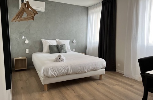 Aubenas Hotel | Hôtel Le Ponson