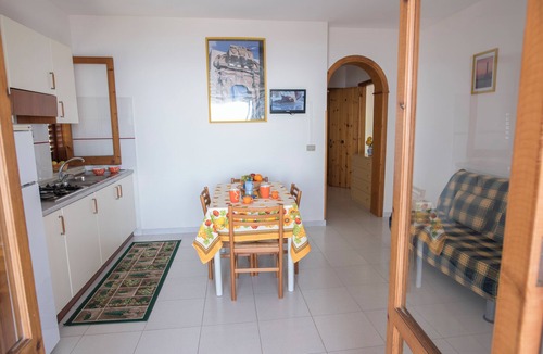 Tonnara di Bonagia Apartment | Holiday House With Panoramic View, Balcony, Wifi, and Near the Sea