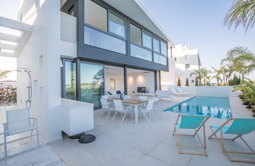 Kapparis Villa | Imagine Your Family Renting a Luxury Holiday Villa Close to Protaras's Main Attractions