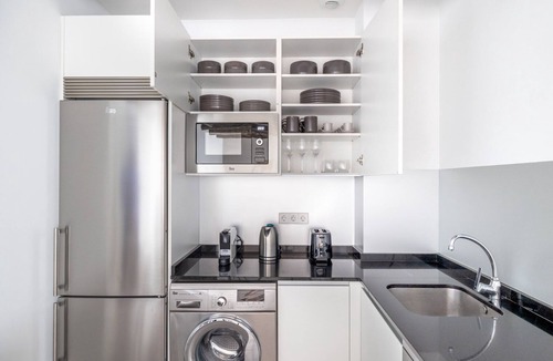 Gaztambide Apartment | Impeccable Chamberí 2BR with amazing terrace, near the city center, by Blueground