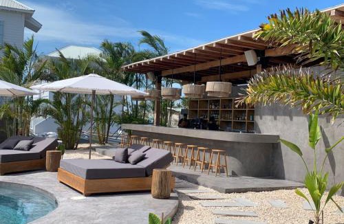 San Pedro Villa | Java Villa Paradise and Mistico Beach Club plus Boat Shuttle