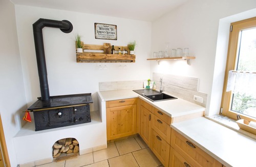 Maxlrain Apartment | Lorenz "Kaiserblick" vacation apartment for 4 people with balcony