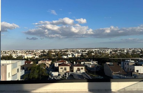 Lakatamia Apartment | Lux Level 4 Penthouse Tower 206