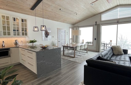 Emigrant Villa | Luxury 4 bed/3.5 bath villa, 30 min to Yellowstone Park
