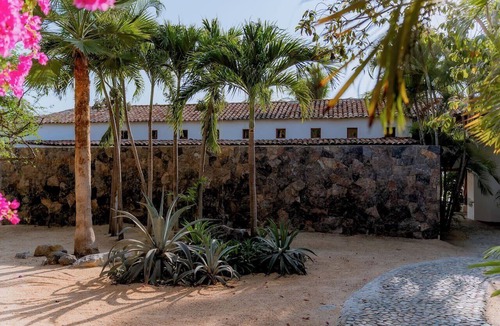 Troncones Villa | Luxury Beachfront Villa, Infinity Pool, Troncones Surf Point, Mexico