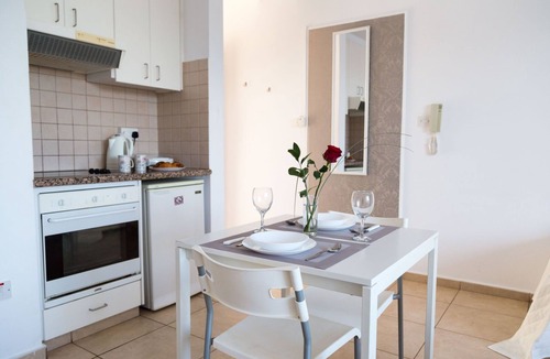 Paphos Apartment | mit Terrasse by Interhome