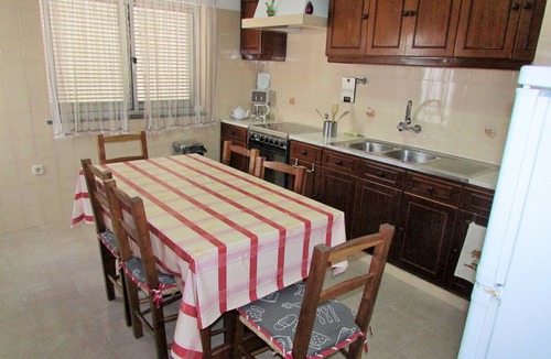 Pera Villa | Ocean view villa 5 min from the beaches, Jacuzzi, Clim Wifi Zoomarine. Promotion!