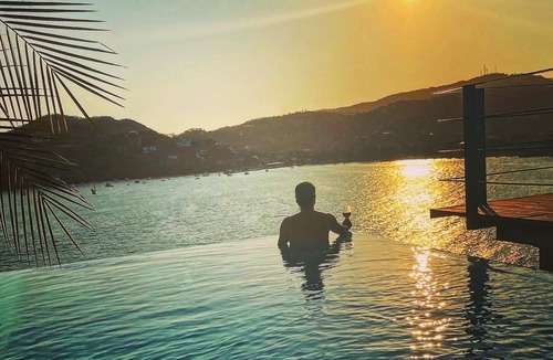 Zihuatanejo Condo | Panoramic Bay Views Private Plunge Pool Walk to La Ropa Beach