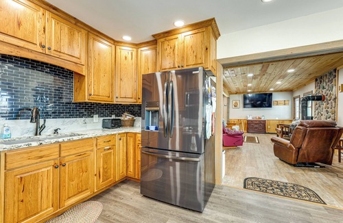 Prattsburgh House | Panoramic Upstate Views: Tranquil Home on 70 Acres