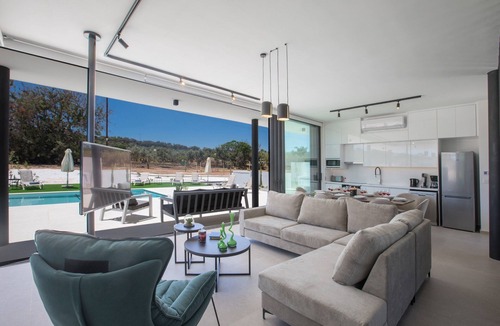 Protaras Villa | Rent Your Dream Protaras Holiday Villa and Look Forward to Relaxing Beside Your Private Pool