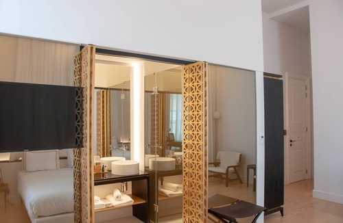 Old Town of Limassol Hotel | S Paul Hotel
