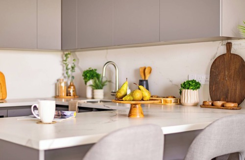 Vasa Koilaniou Apartment | Sanders Limassol Park - Elegant 1 bdr apt with balcony