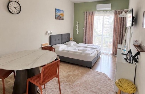 Historical Center Apartment | Smart Deluxe Studio N9 private Kitchenette Balcony Beach 250m Marina Port 900m