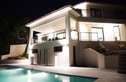 Les Adrets-de-l'Esterel Villa | Spacious villa, oustanding views on sea and mountains, garden is 1600m2, 5*