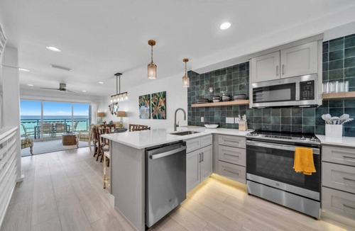 Miramar Beach Villa | Steps to Sand | 4BR | Sleeps 10 | All is Whale #2