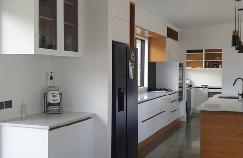 Mangawhai House | summer is calling for good family fun! get in quickly