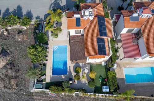 Protaras Villa | Sunnyside Villa - Charming Protaras Centre Getaway