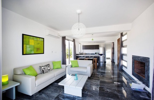 Paphos Villa | Superb beach villa - 2 bedrooms (202) Modern HEATED Pool, Villas for GROUPS (1)