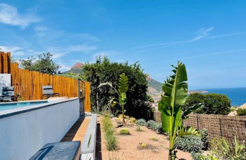 Antheor Villa | Superbe vue mer et Estérel, Villa Neuve pour 8-10 Personnes, Clim, Piscine