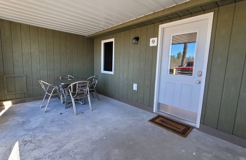 Interlochen Condo | The Leelanau Sleeps 4 Fiber Optic WI-FI Close to Traverse City Crystal Mountain