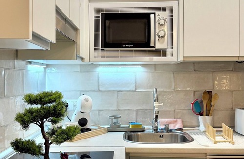 Bellas Vistas Apartment | Urban design apartment in Tetuán, close to the Bernabeu stadium and the subway!