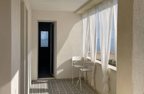 Alcamo Marina Apartment | Very bright beachfront apartment