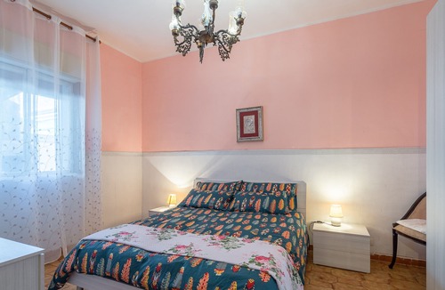 Agnone Villa | Villa 'Adele' close to the Beach with Terraces