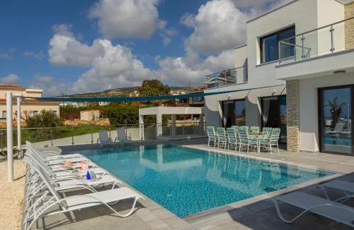 Peyia Town Villa | Villa Aldebaran