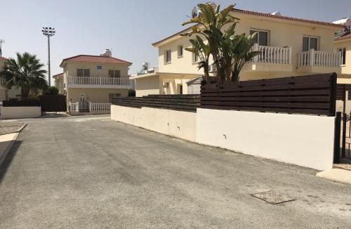 Ayia Napa Villa | Villa Calma