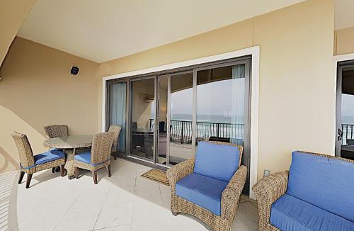 Crystal Beach Apartment | Villa Coyaba #204