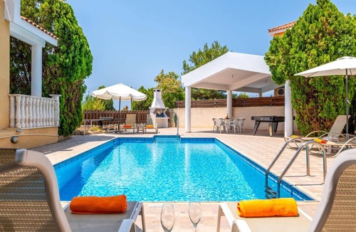 Pegeia Villa | Villa Gardenia by Villa Plus