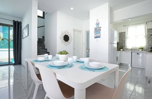 Paralimni Villa | VILLA JASMIN - Walking to Trinity Beach