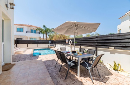 Pernera Villa | Villa Kohili - Steps from the Beach