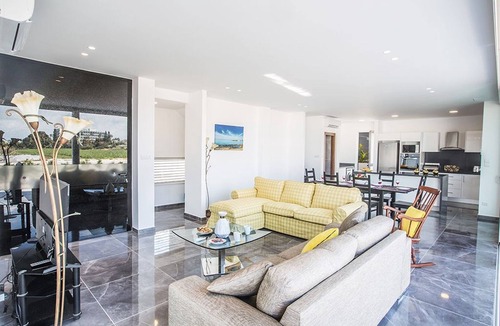 Pernera Villa | Villa Manta Asimi - Contemporary 3 Bedroom Protaras Villa with Pool